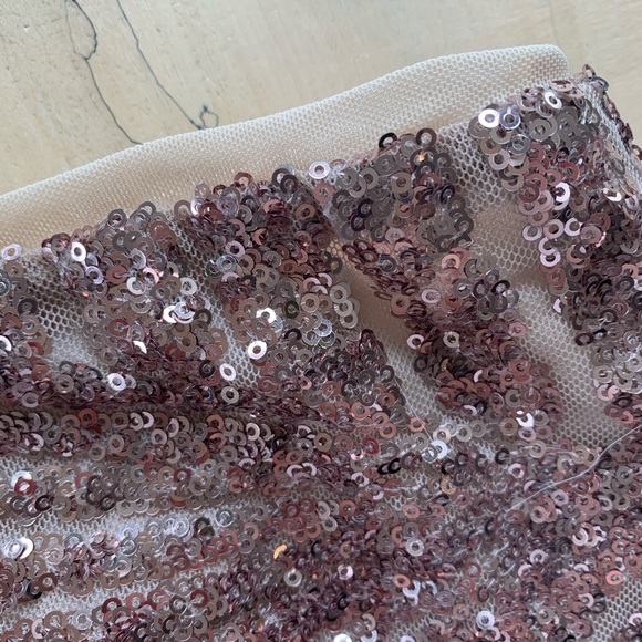 Small rose gold sparkly forever 21 skirt - Picture 2 of 3
